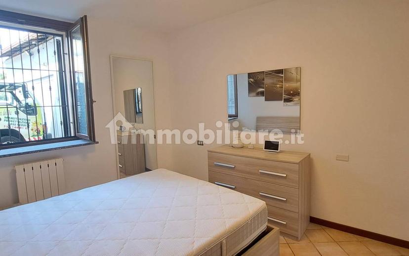Bilocale via Francesco Daverio 22, Casbeno, Varese — foto 9 di 16