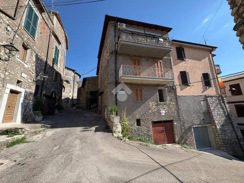 Trilocale via Maggiore 153, Centro, Piglio — foto 4 di 38