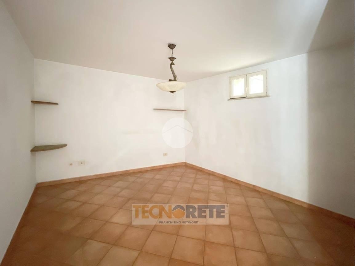 Terratetto unifamiliare via P. Novelli 272, Centro, Monreale