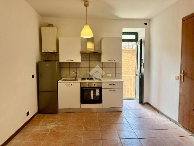 Monolocale via Madonna di Marmo 54, Centro, Soriano nel Cimino — foto 3 di 13
