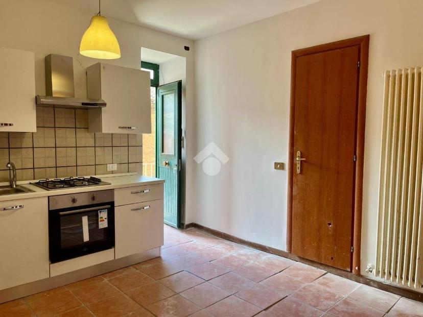 Monolocale via Madonna di Marmo 54, Centro, Soriano nel Cimino — foto 5 di 13