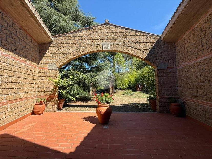 Villa unifamiliare via flamina km 63900, Frangellini, Magliano Sabina — foto 2 di 27