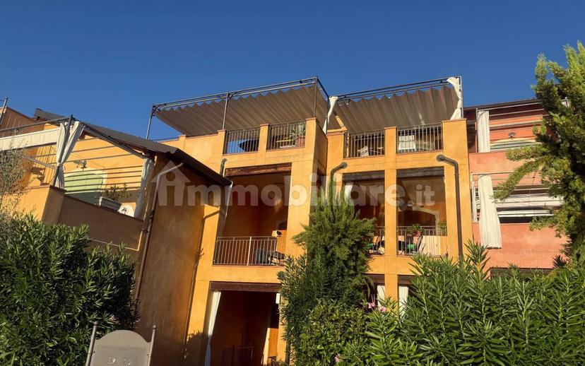 Attico via del Torchio 21/f, Montinelle, Manerba del Garda — foto 4 di 18