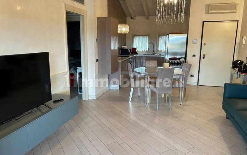 Attico via del Torchio 21/f, Montinelle, Manerba del Garda — foto 2 di 18