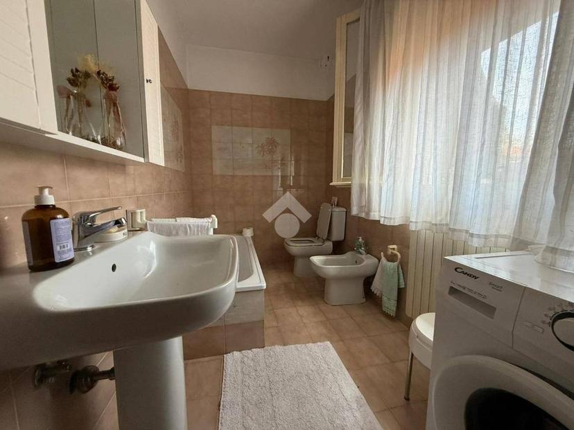 Villa bifamiliare via Bruno Buozzi 103, Commenda, San Bortolo, Rovigo — foto 29 di 38