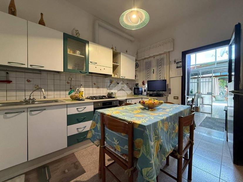 Villa bifamiliare via Bruno Buozzi 103, Commenda, San Bortolo, Rovigo — foto 28 di 38