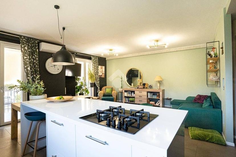 Villa bifamiliare via Trento, Centro, Scandiano — foto 14 di 15