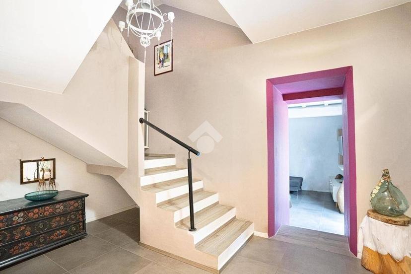 Villa bifamiliare via Trento, Centro, Scandiano — foto 9 di 15