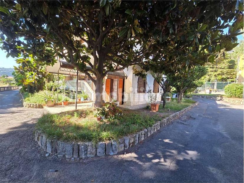 Quadrilocale via Cagliari, 30, Piani di Borghetto, Ospedale, Bordighera — foto 9 di 37