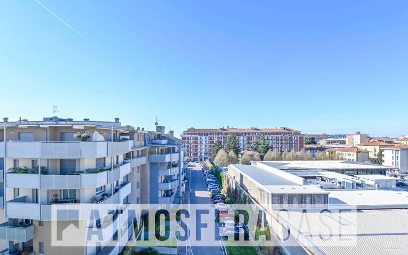 Attico via Carlo Serassi 13/D, Borgo Palazzo, Bergamo — foto 19 di 36
