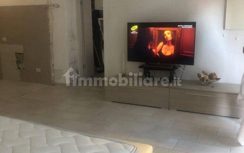 Bilocale via Don Giovanni Ferrario, Centro, Muggiò — foto 3 di 15