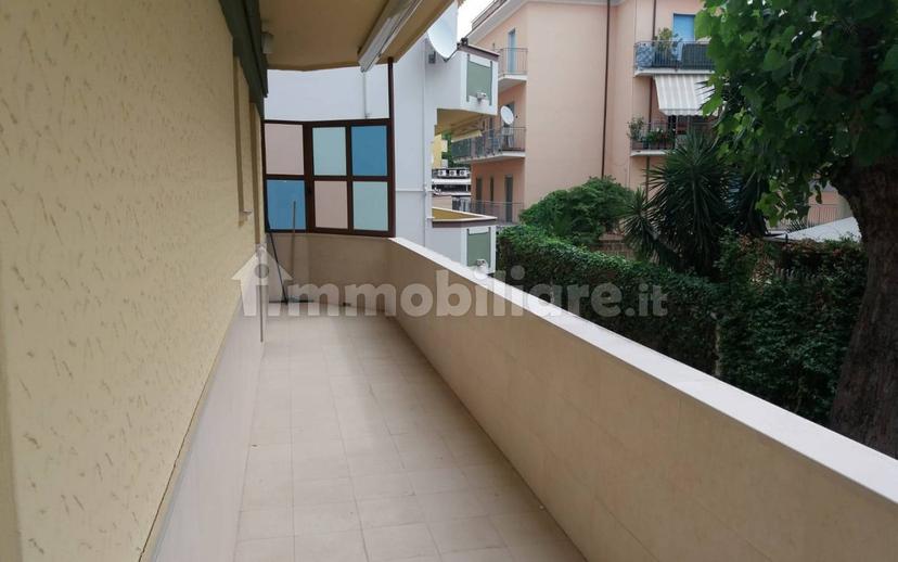 Quadrilocale viale Alcione 205, Centro, Francavilla al Mare — foto 14 di 17