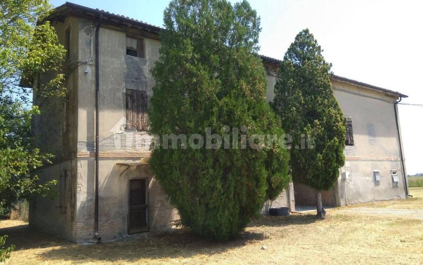 Rustico via degli Azzarri 56, Gavassa, Reggio Emilia — foto 3 di 4