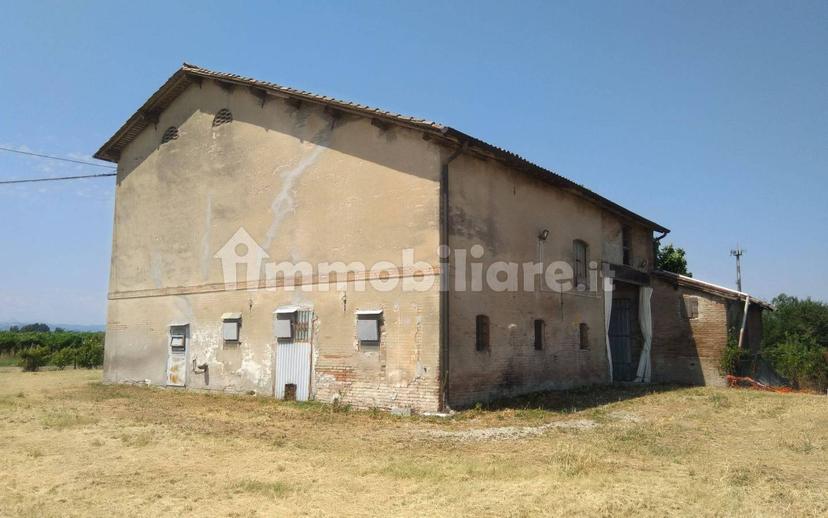 Rustico via degli Azzarri 56, Gavassa, Reggio Emilia — foto 2 di 4