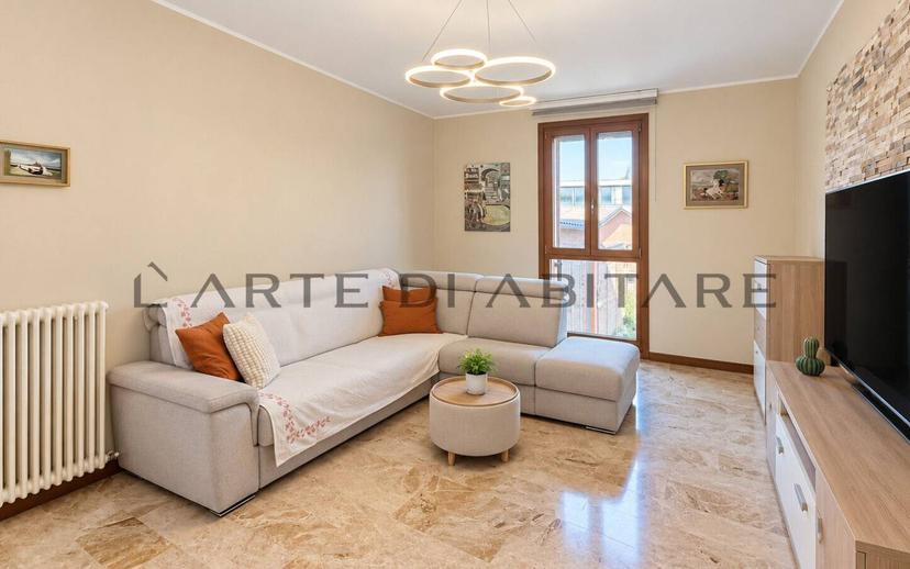 Quadrilocale giacomo matteotti 122, Centro, Castello d'Argile — foto 10 di 37
