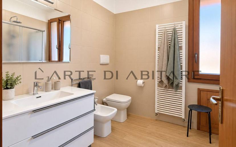 Quadrilocale giacomo matteotti 122, Centro, Castello d'Argile — foto 19 di 37