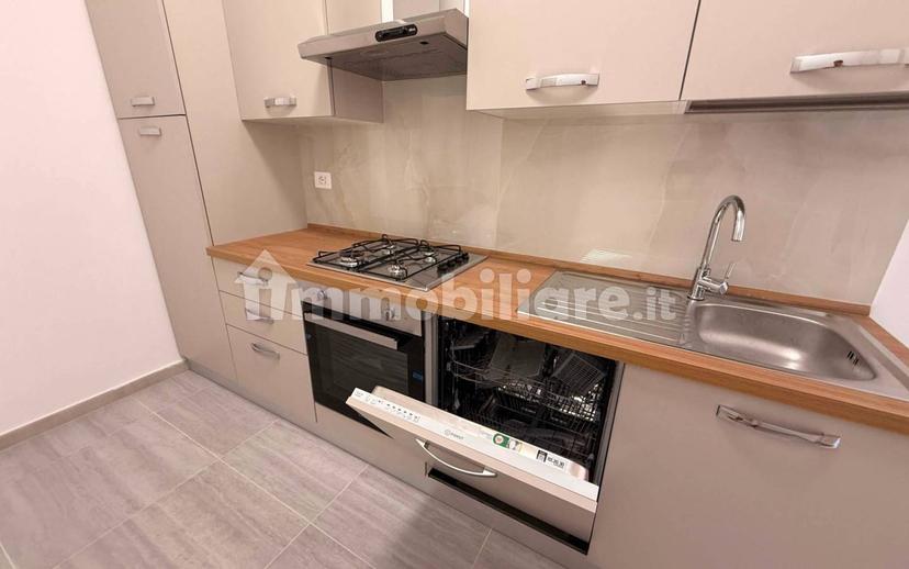 Trilocale via Antonio Cantore 2, Grazie Vecchie - Boschetti Reali, Monza — foto 9 di 18