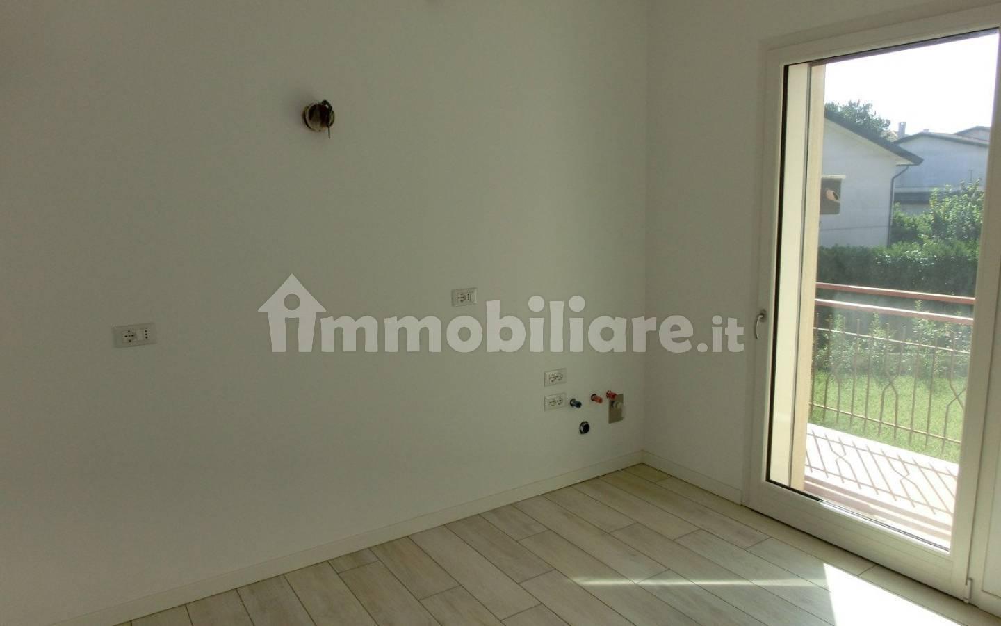 Appartamento nuovo, piano terra, Centro, Salzano