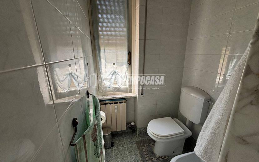 Trilocale corso Trento 15, Porta Milano, Casale Monferrato — foto 2 di 17