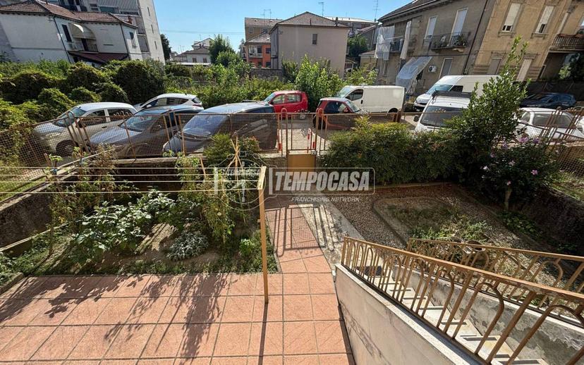 Trilocale corso Trento 15, Porta Milano, Casale Monferrato — foto 10 di 17