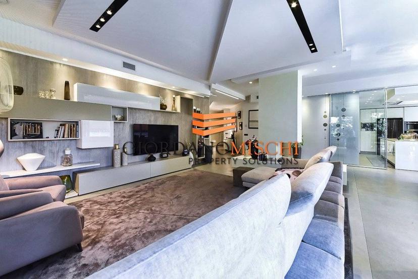 Appartamento viale Regina Margherita di Savoia 11, San Biagio, Monza — foto 29 di 63