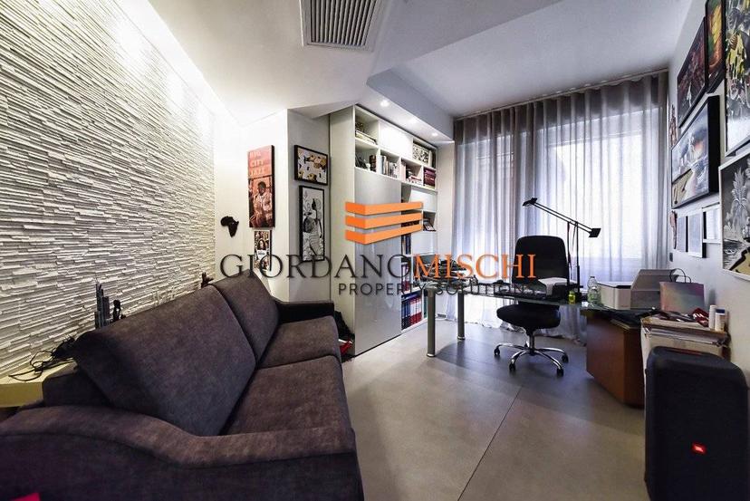 Appartamento viale Regina Margherita di Savoia 11, San Biagio, Monza — foto 21 di 63