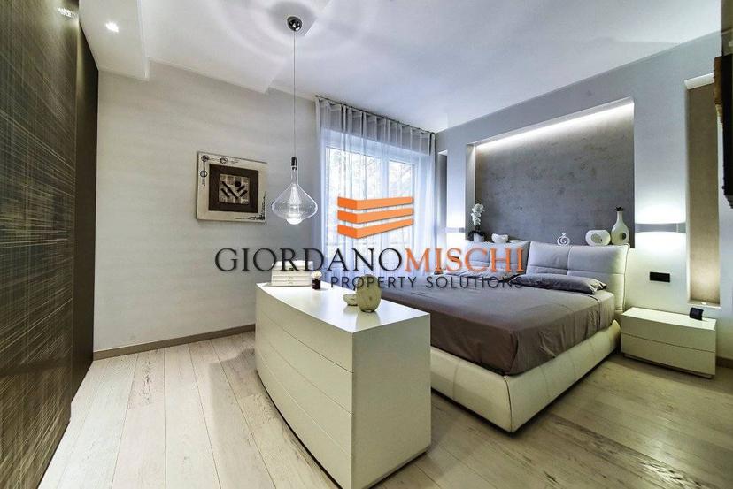 Appartamento viale Regina Margherita di Savoia 11, San Biagio, Monza — foto 12 di 63