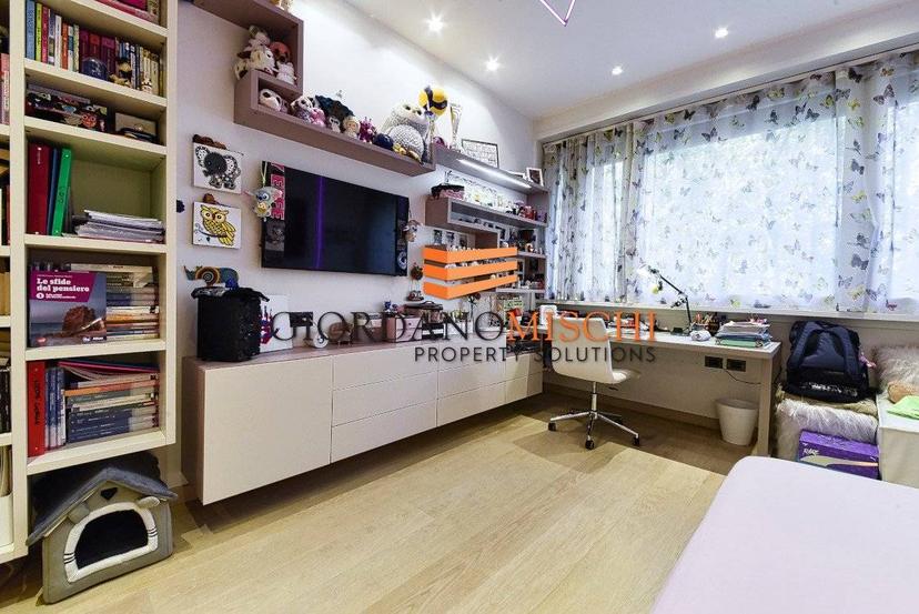 Appartamento viale Regina Margherita di Savoia 11, San Biagio, Monza — foto 56 di 63