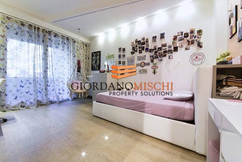Appartamento viale Regina Margherita di Savoia 11, San Biagio, Monza — foto 14 di 63