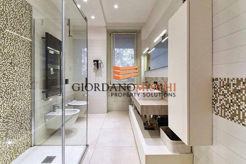 Appartamento viale Regina Margherita di Savoia 11, San Biagio, Monza — foto 10 di 63