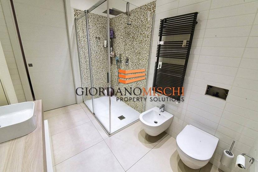 Appartamento viale Regina Margherita di Savoia 11, San Biagio, Monza — foto 42 di 63