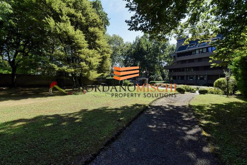 Appartamento viale Regina Margherita di Savoia 11, San Biagio, Monza — foto 58 di 63