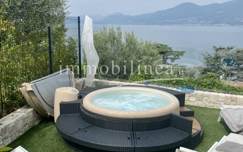Villa bifamiliare via Pozzol, Centro, Torri del Benaco — foto 4 di 16