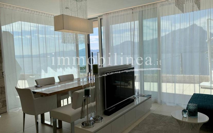 Villa bifamiliare via Pozzol, Centro, Torri del Benaco — foto 5 di 16