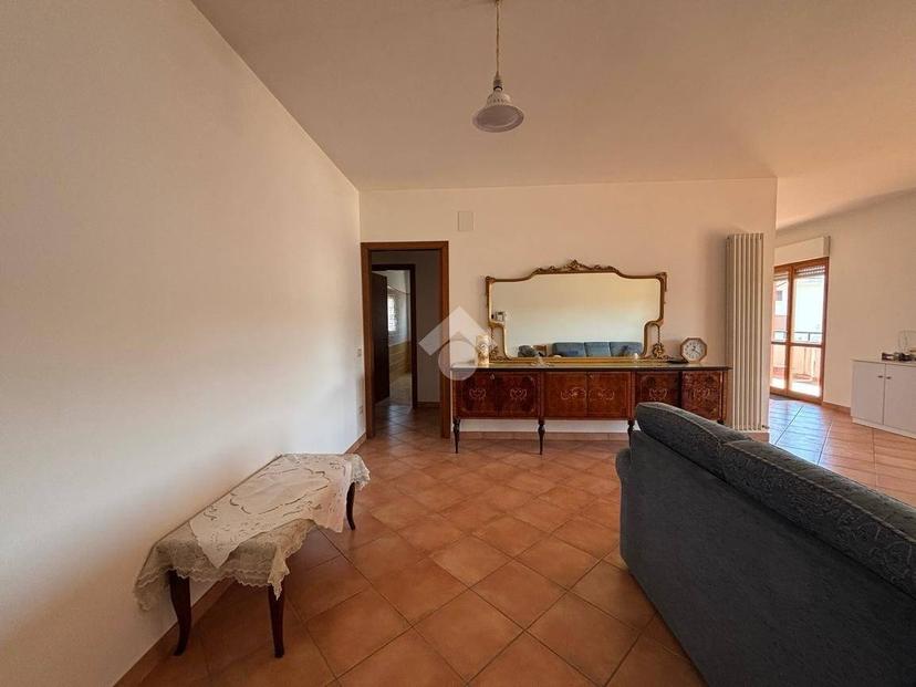Quadrilocale via Nazionale 56, Castellalto — foto 2 di 30