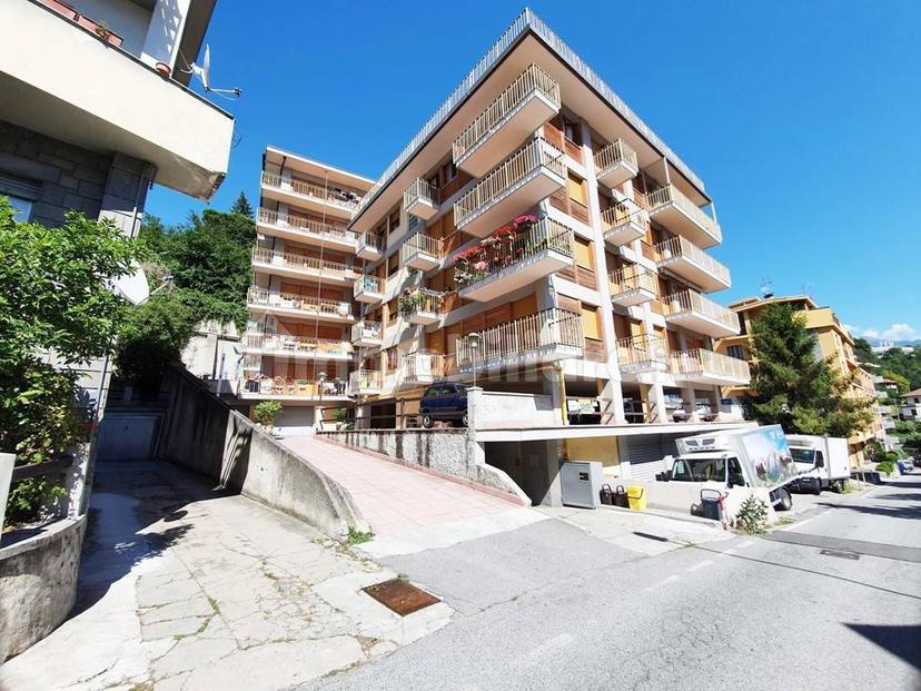Monolocale viale 4 Novembre 26, Centro, Saint-Vincent — foto 4 di 7