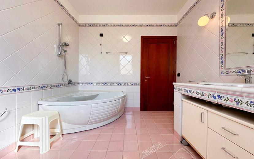 Villa unifamiliare via delle Gronde 45, Fosso Ghiaia, Ravenna — foto 2 di 41