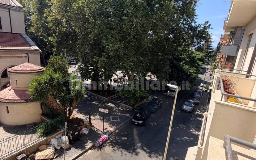 Appartamento via Gaspare del Fosso 35, Centro Storico, Reggio Calabria — foto 8 di 19