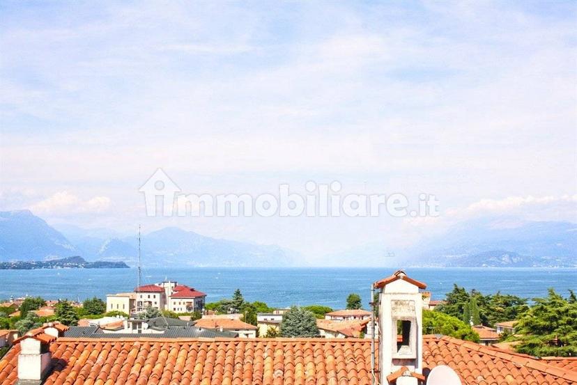 Appartamento via villa del sole 91, Desenzano Centro, Desenzano del Garda — foto 12 di 25