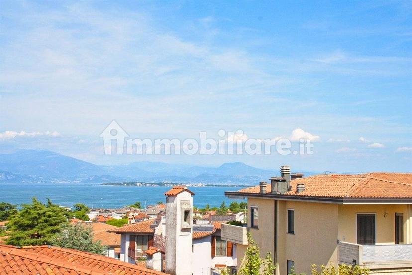 Appartamento via villa del sole 91, Desenzano Centro, Desenzano del Garda — foto 3 di 25