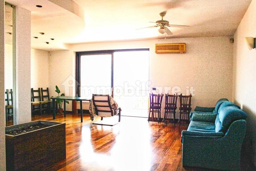 Appartamento via villa del sole 91, Desenzano Centro, Desenzano del Garda — foto 14 di 25