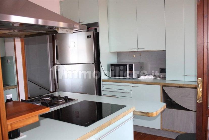 Appartamento via villa del sole 91, Desenzano Centro, Desenzano del Garda — foto 22 di 25