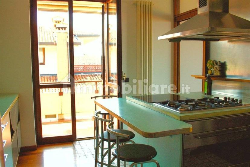 Appartamento via villa del sole 91, Desenzano Centro, Desenzano del Garda — foto 8 di 25