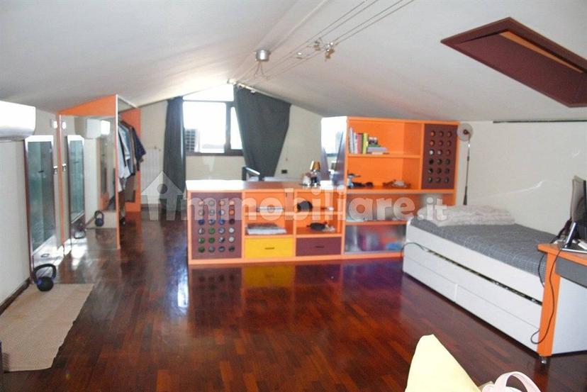 Appartamento via villa del sole 91, Desenzano Centro, Desenzano del Garda — foto 11 di 25