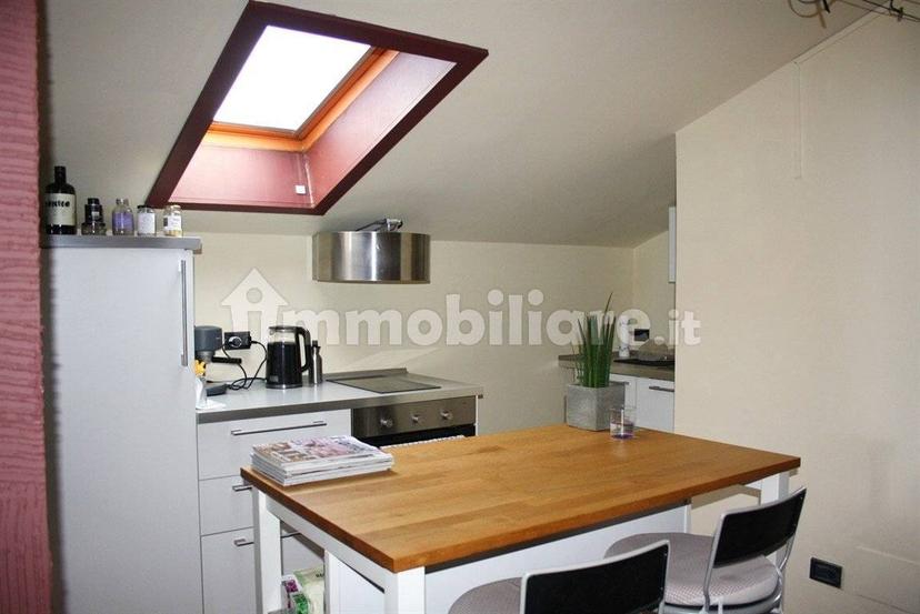 Appartamento via villa del sole 91, Desenzano Centro, Desenzano del Garda — foto 10 di 25