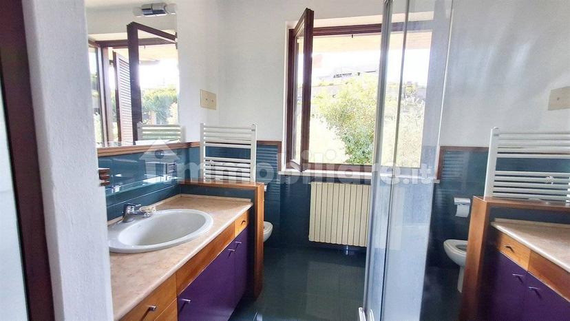 Appartamento via villa del sole 91, Desenzano Centro, Desenzano del Garda — foto 17 di 25