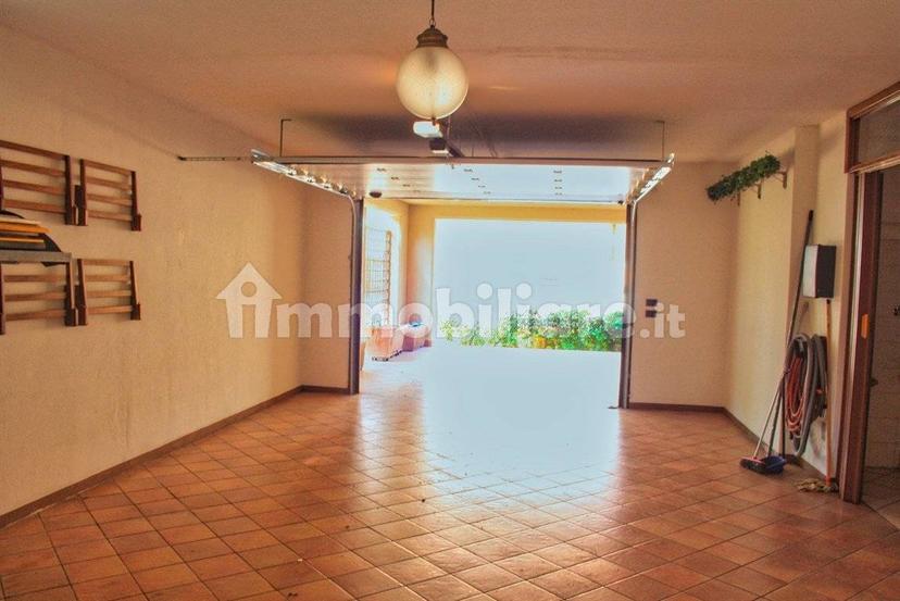 Appartamento via villa del sole 91, Desenzano Centro, Desenzano del Garda — foto 4 di 25