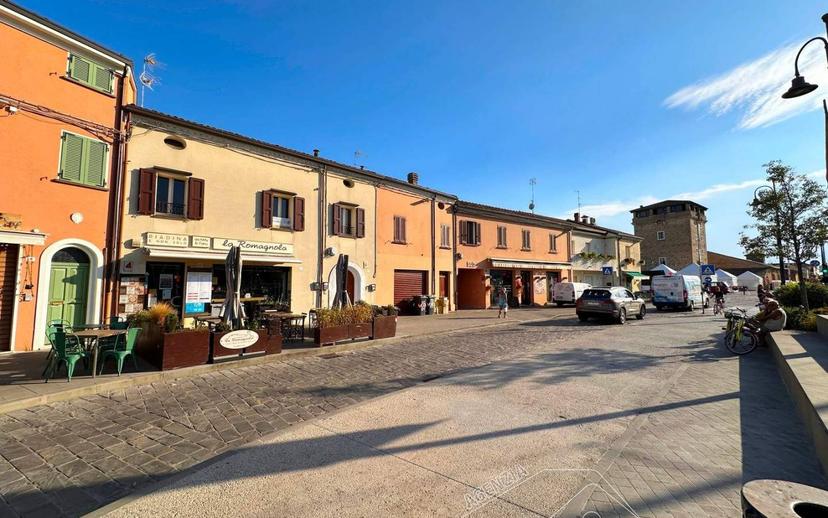 Trilocale viale Nazario Sauro 42, Centro, Cervia — foto 21 di 30