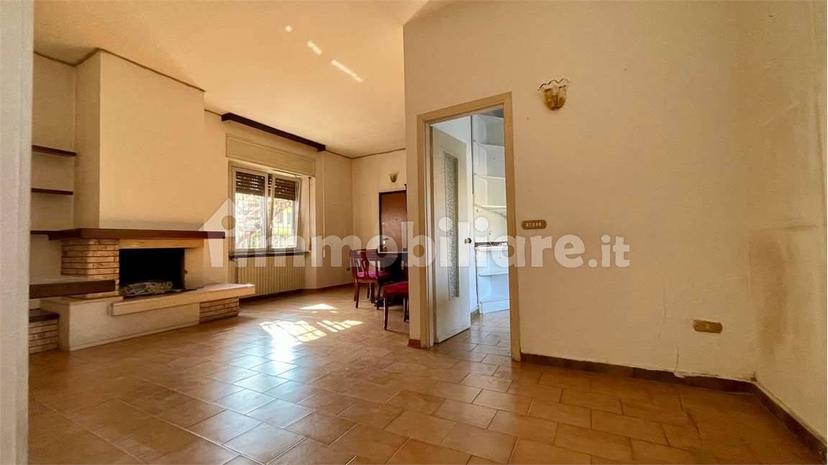 Bilocale buono stato, Centro, Carugo — foto 6 di 14