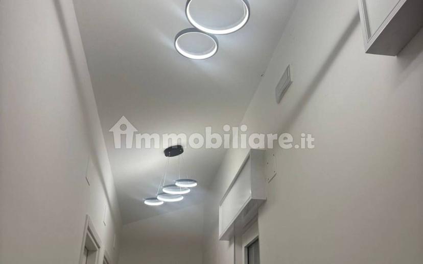 Trilocale via Camillo Benso di Cavour, Centro, Termoli — foto 2 di 16